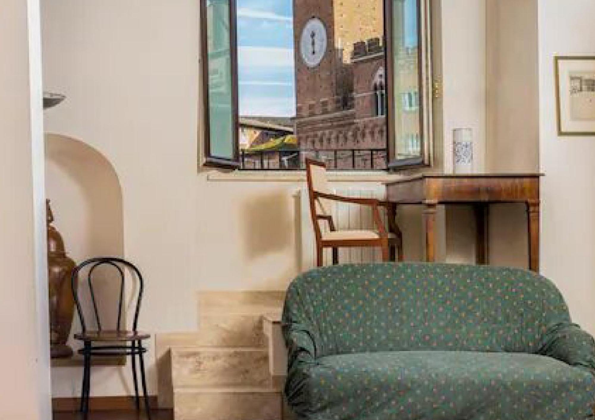 The Balcony Suite - Affaccio Su Piazza Del Campo Siena Eksteriør bilde